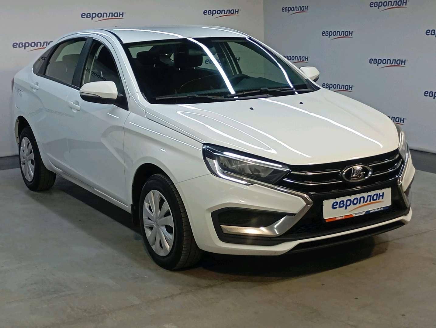 Lada Vesta седан,  119 376 км, 2024 года в лизинг