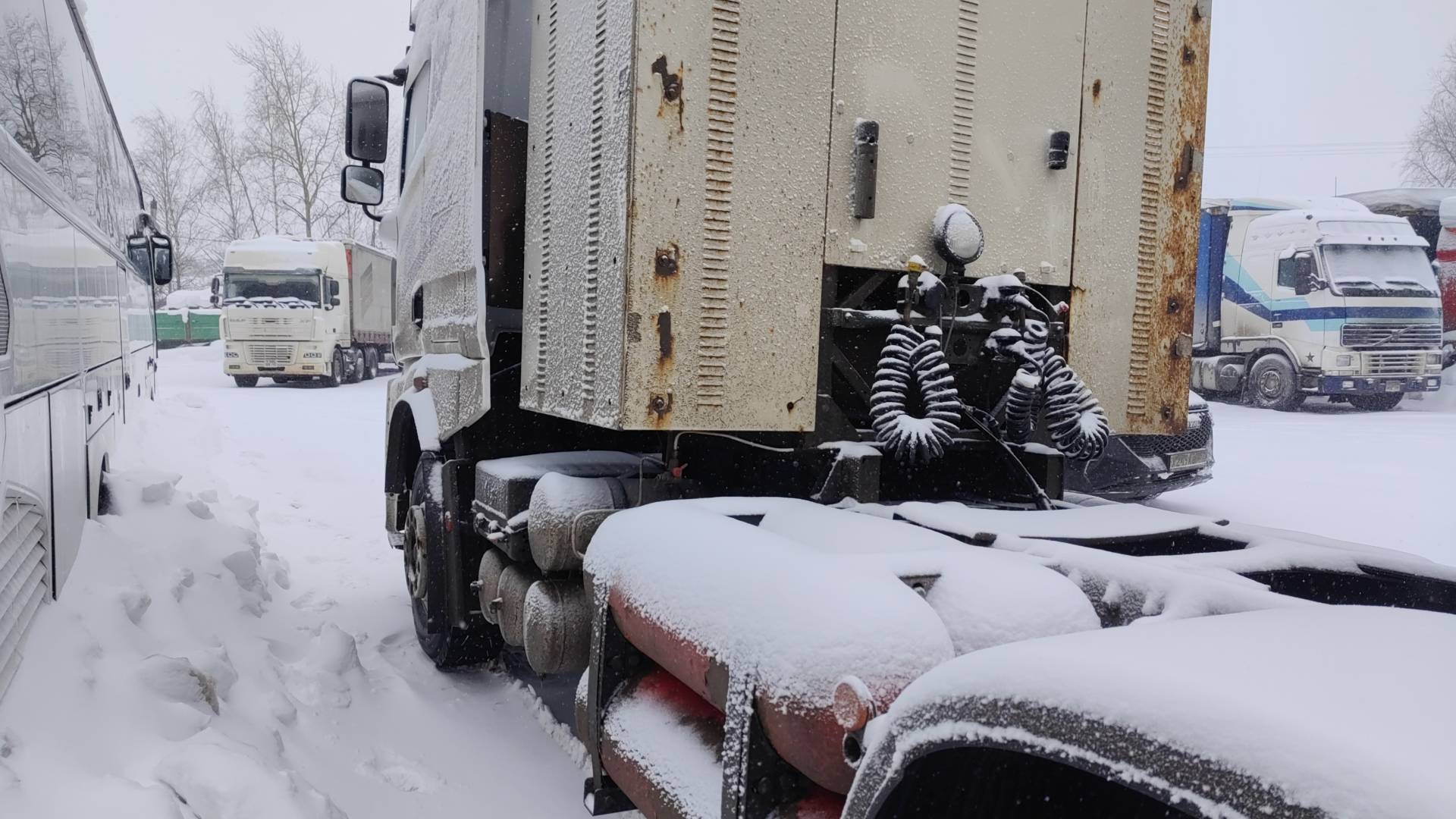 FAW CA4250P25K15T1NE5A80 CNG,  217 385 км, 2023 года в лизинг