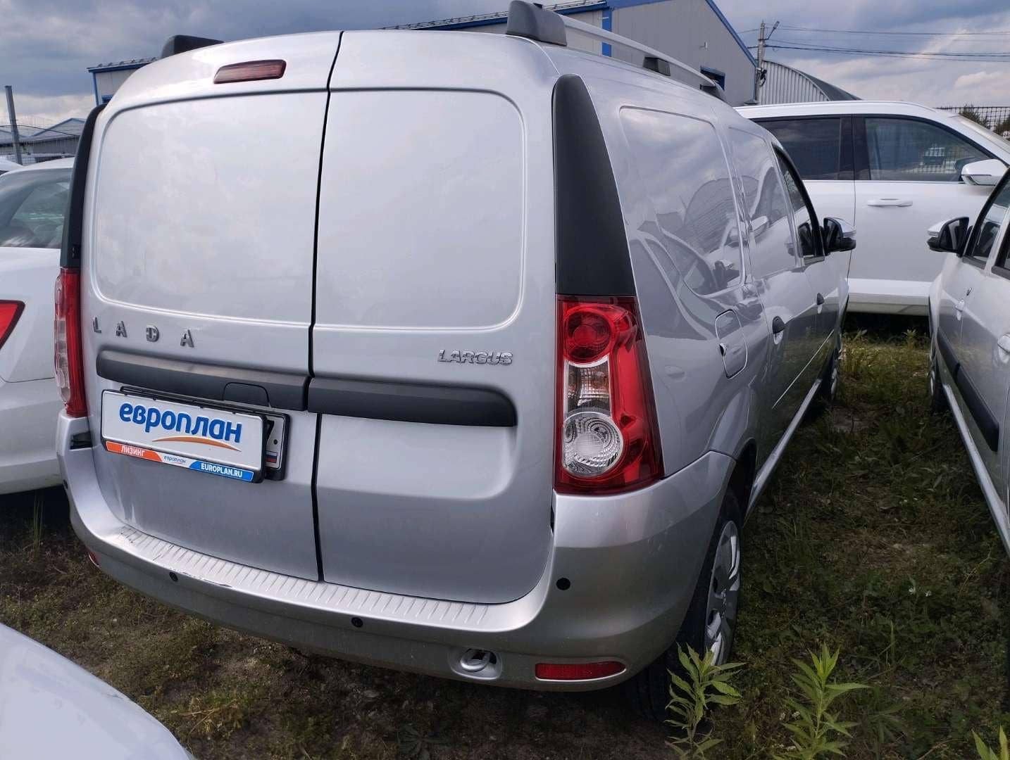 Lada Largus фургон,  40 769 км, 2024 года в лизинг
