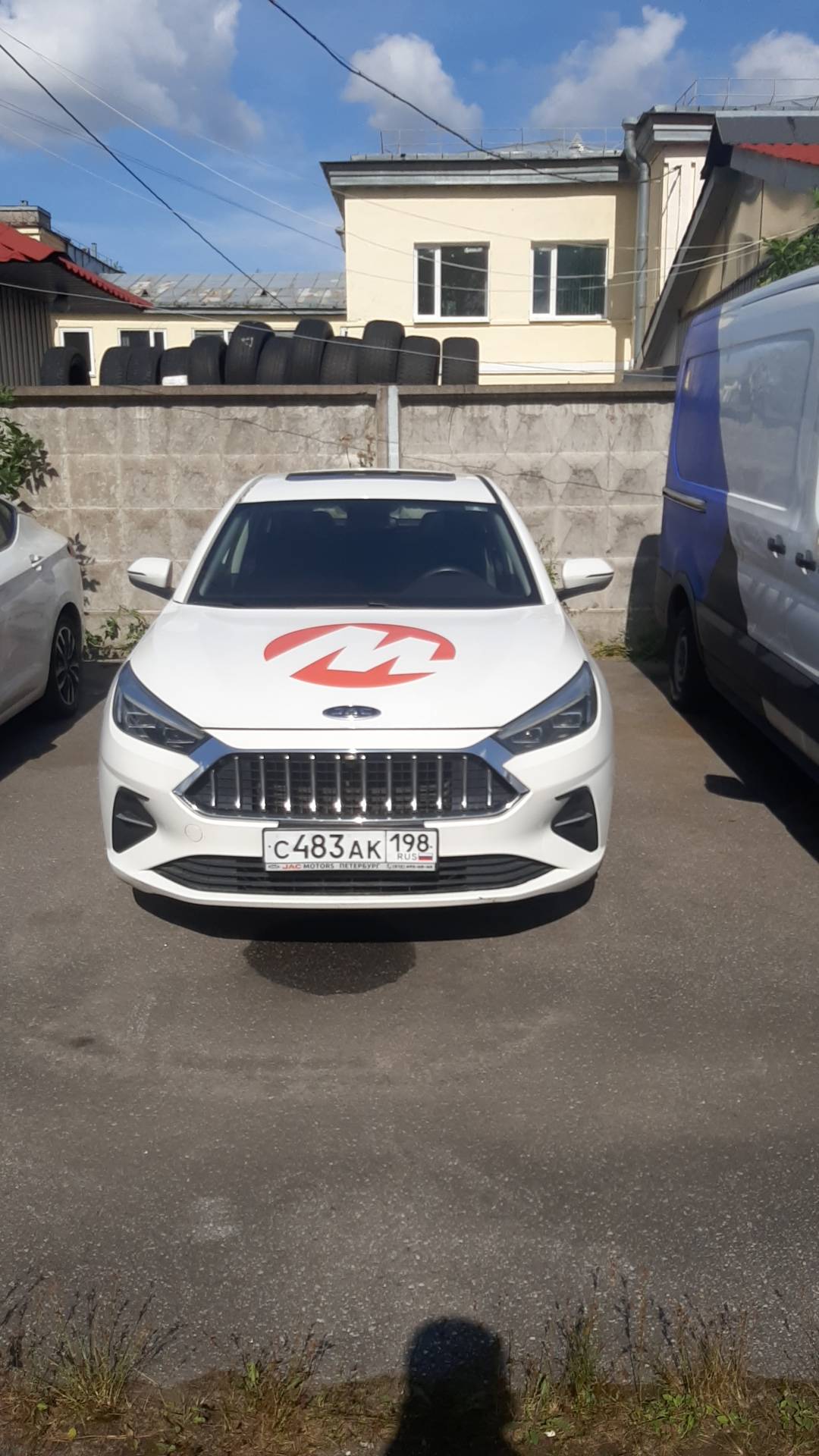 JAC J7,  120 000 км, 2023 года в лизинг