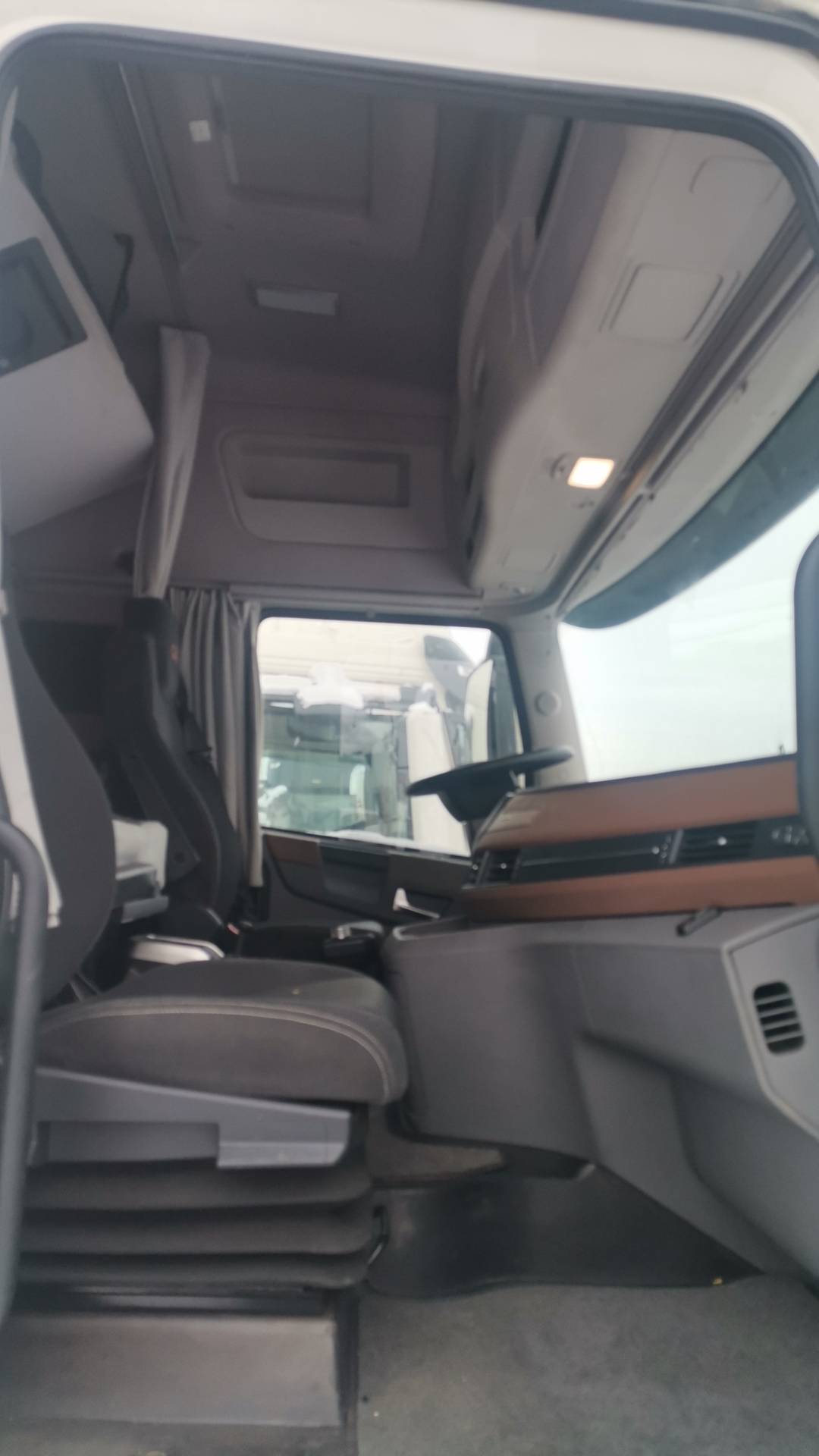 DongFeng GX D111A 4x2,  228 387 км, 2023 года в лизинг