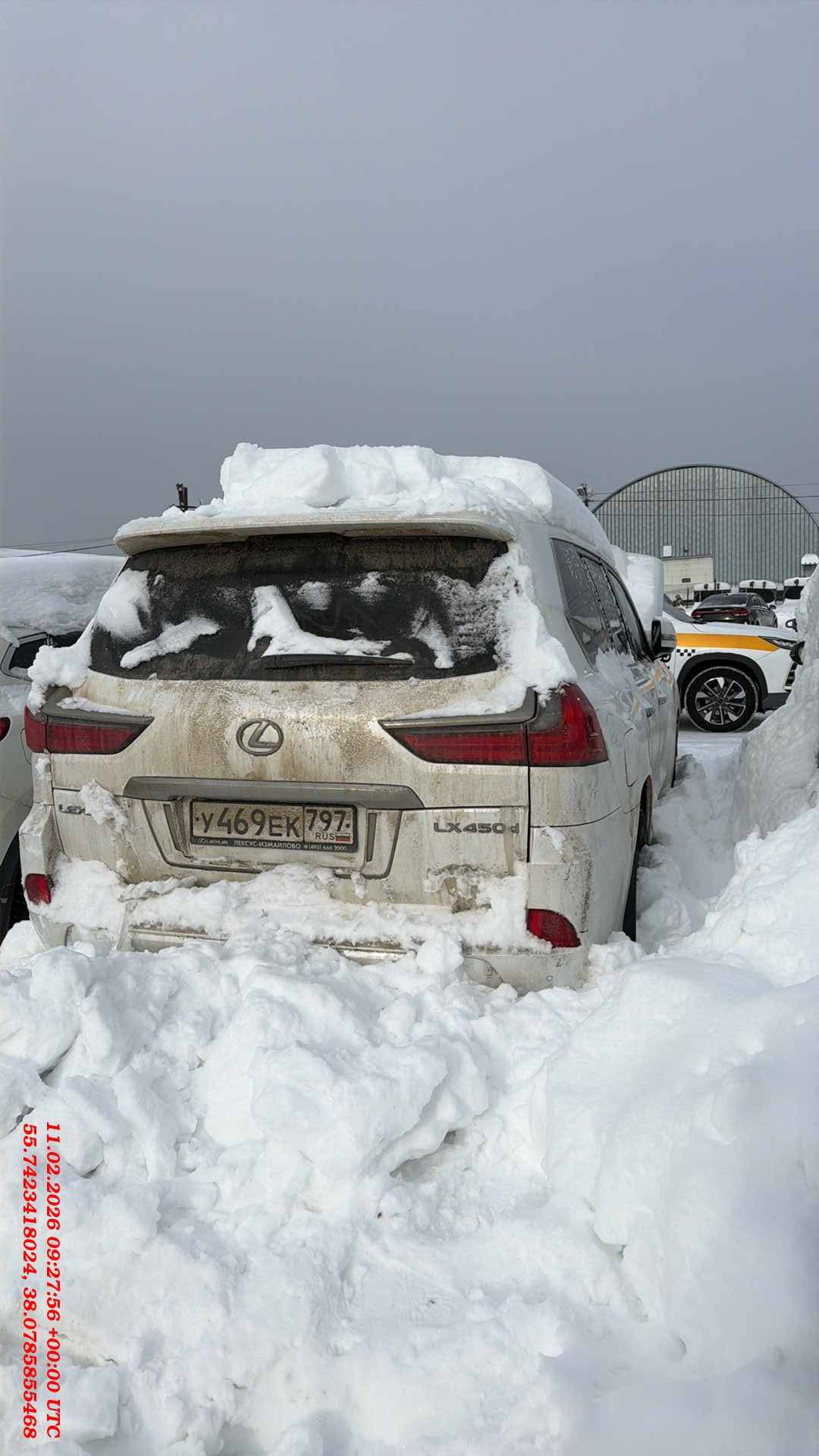 Lexus LX 450d,  366 376 км, 2018 года в лизинг