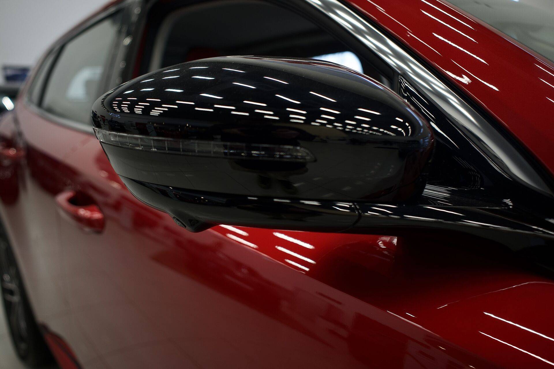 Changan Uni-S Tech 1.5T 7AT