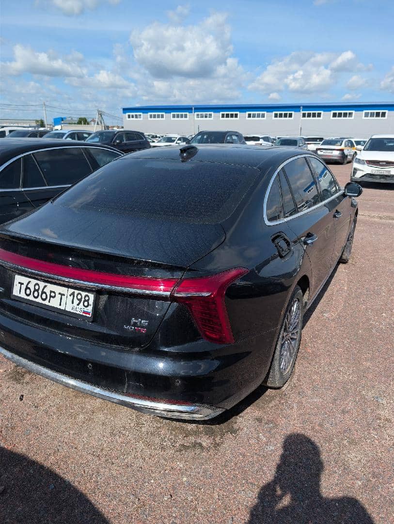 Hongqi H5,  139 604 км, 2024 года в лизинг