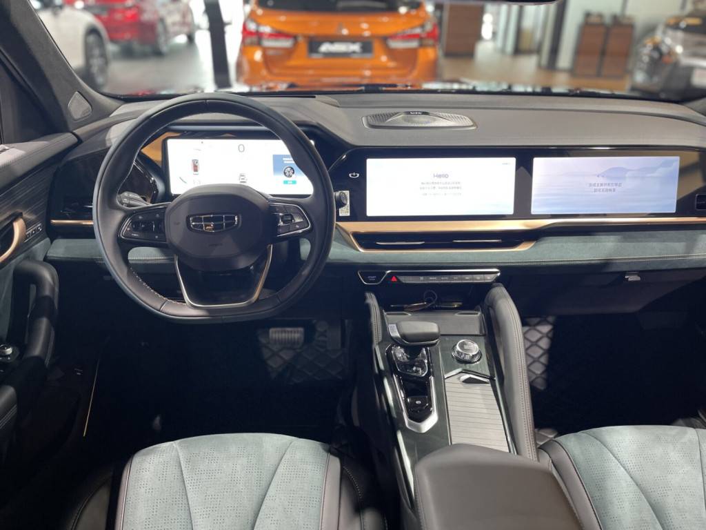 Geely Monjaro Flagship SE 2.0T (238 hp) 8AT 4WD