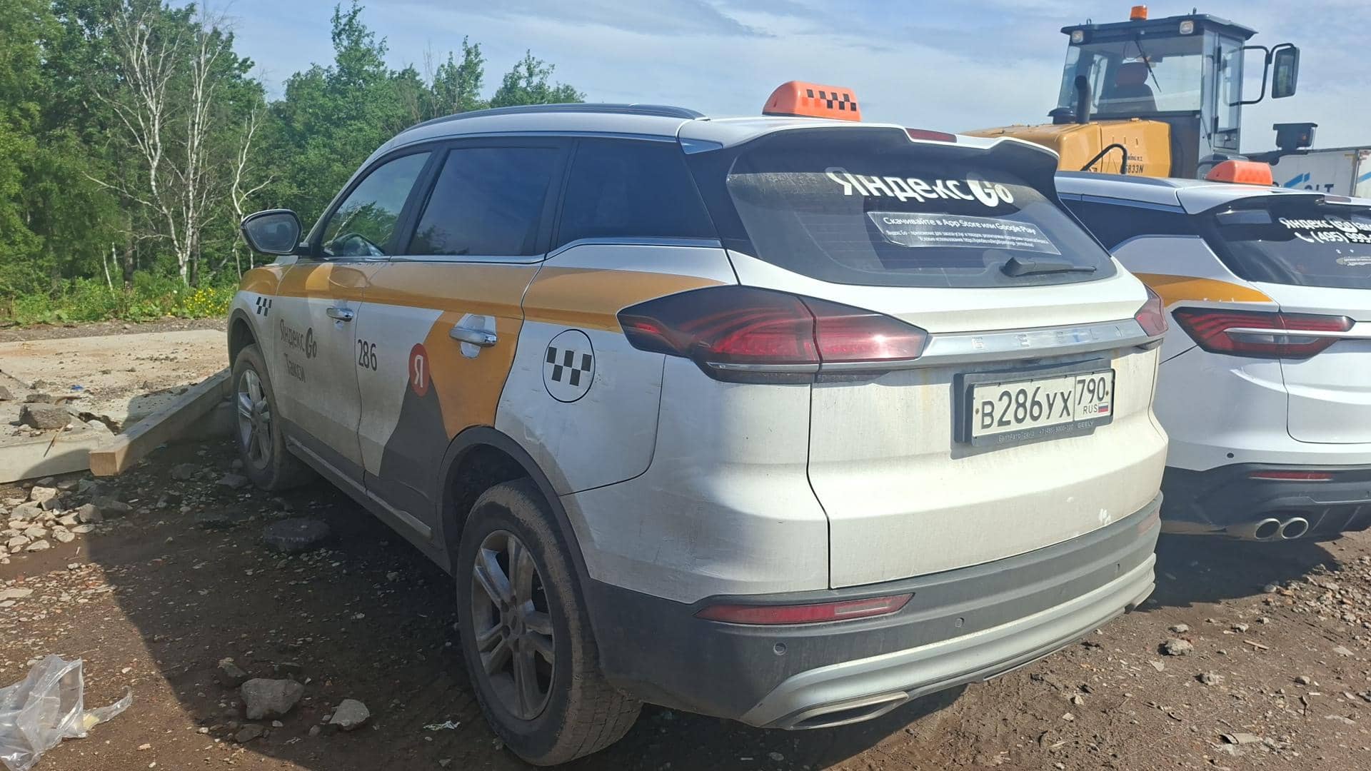 Geely Atlas Pro,  251 652 км, 2023 года в лизинг