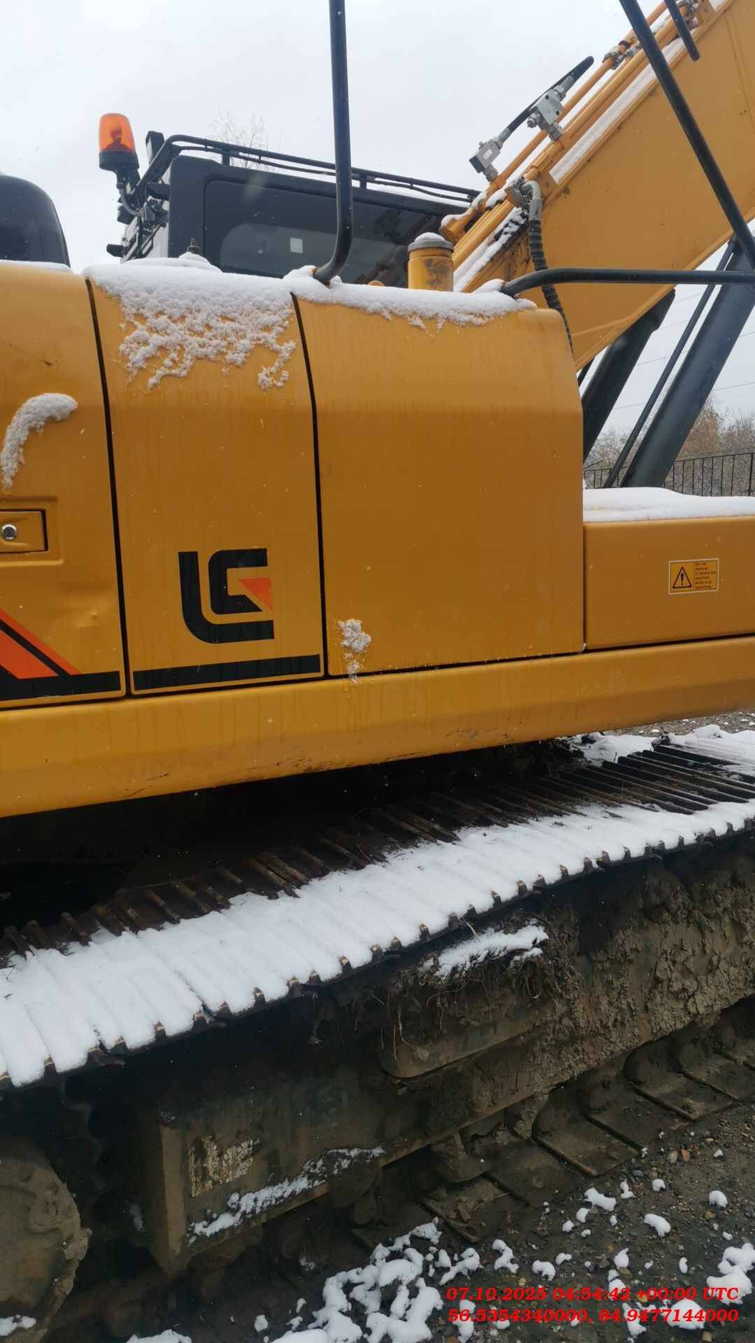 LiuGong CLG922E, 2022 года