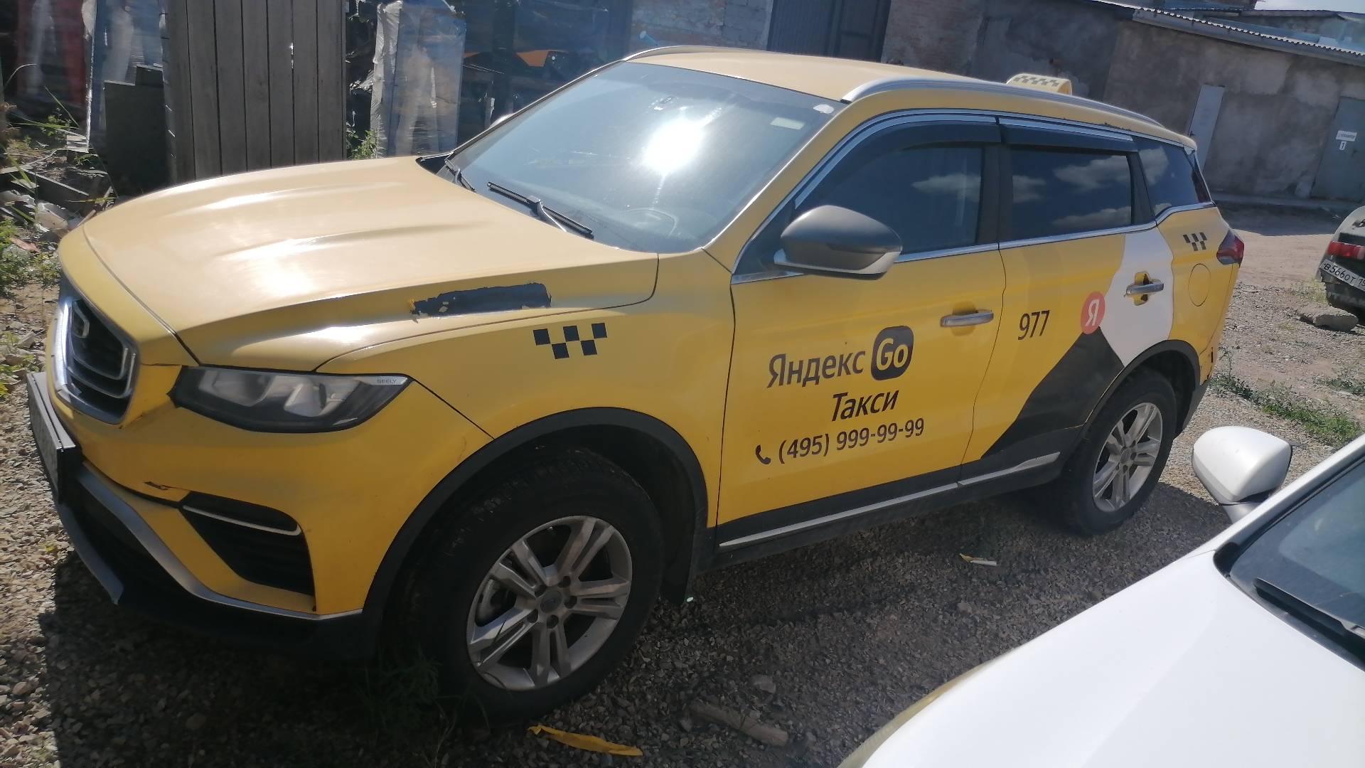 Geely Atlas Pro,  200 000 км, 2022 года в лизинг