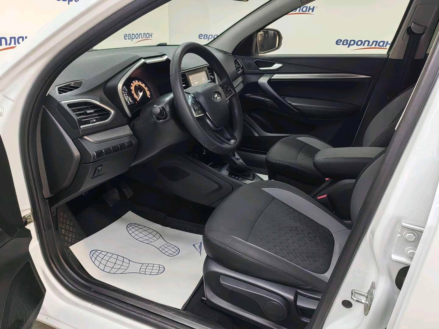 Lada Vesta седан,  45 921 км, 2024 года в лизинг