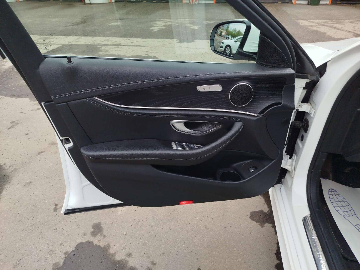 Mercedes-Benz E седан,  87 095 км, 2021 года в лизинг