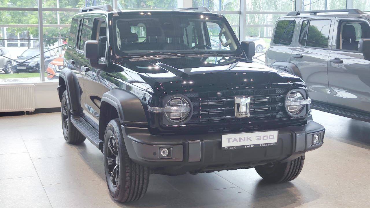 Tank 300 Premium 2.0 8AT 4WD