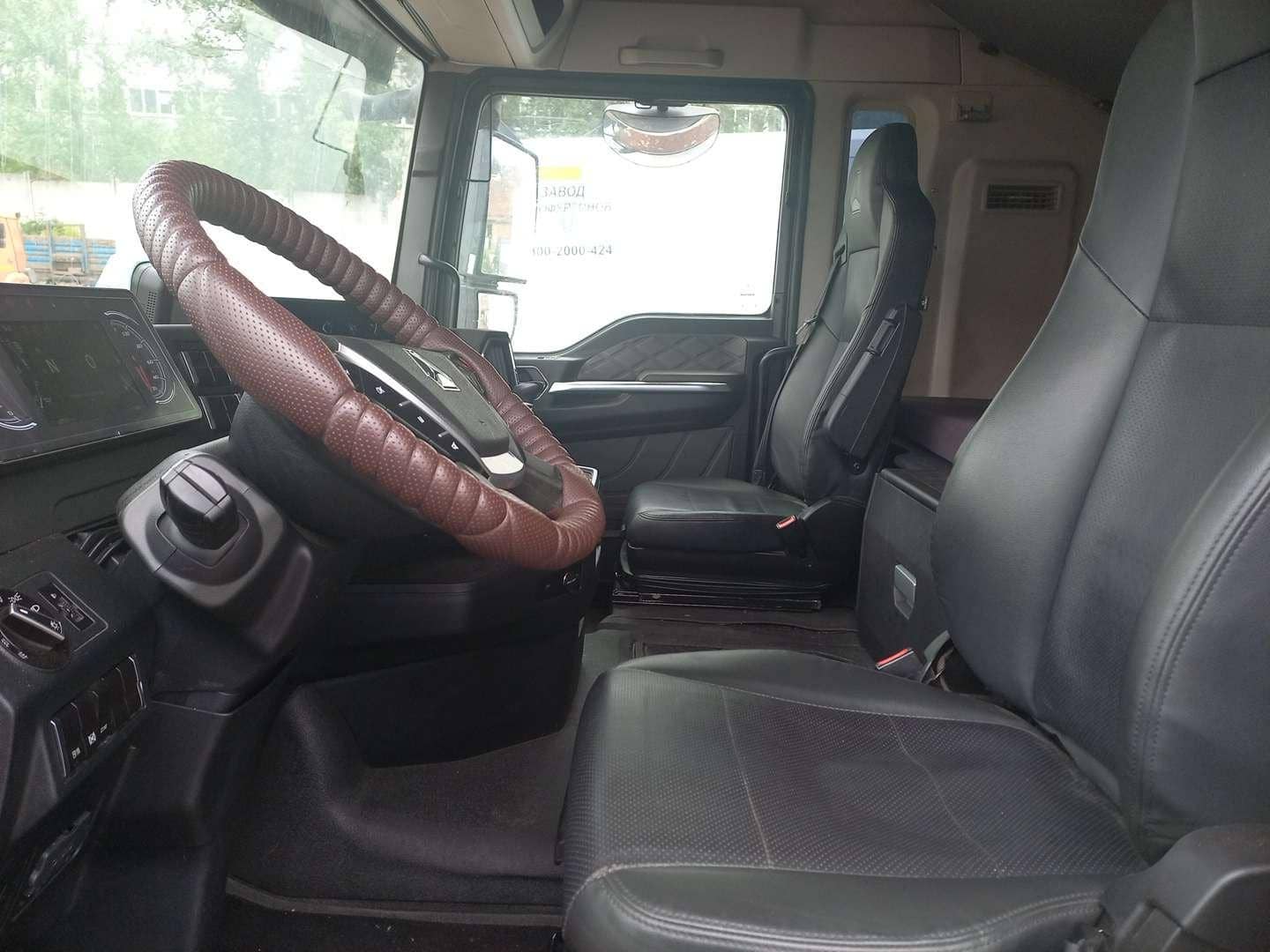 Sitrak C7H MAX ZZ4186V391HE,  327 773 км, 2023 года в лизинг
