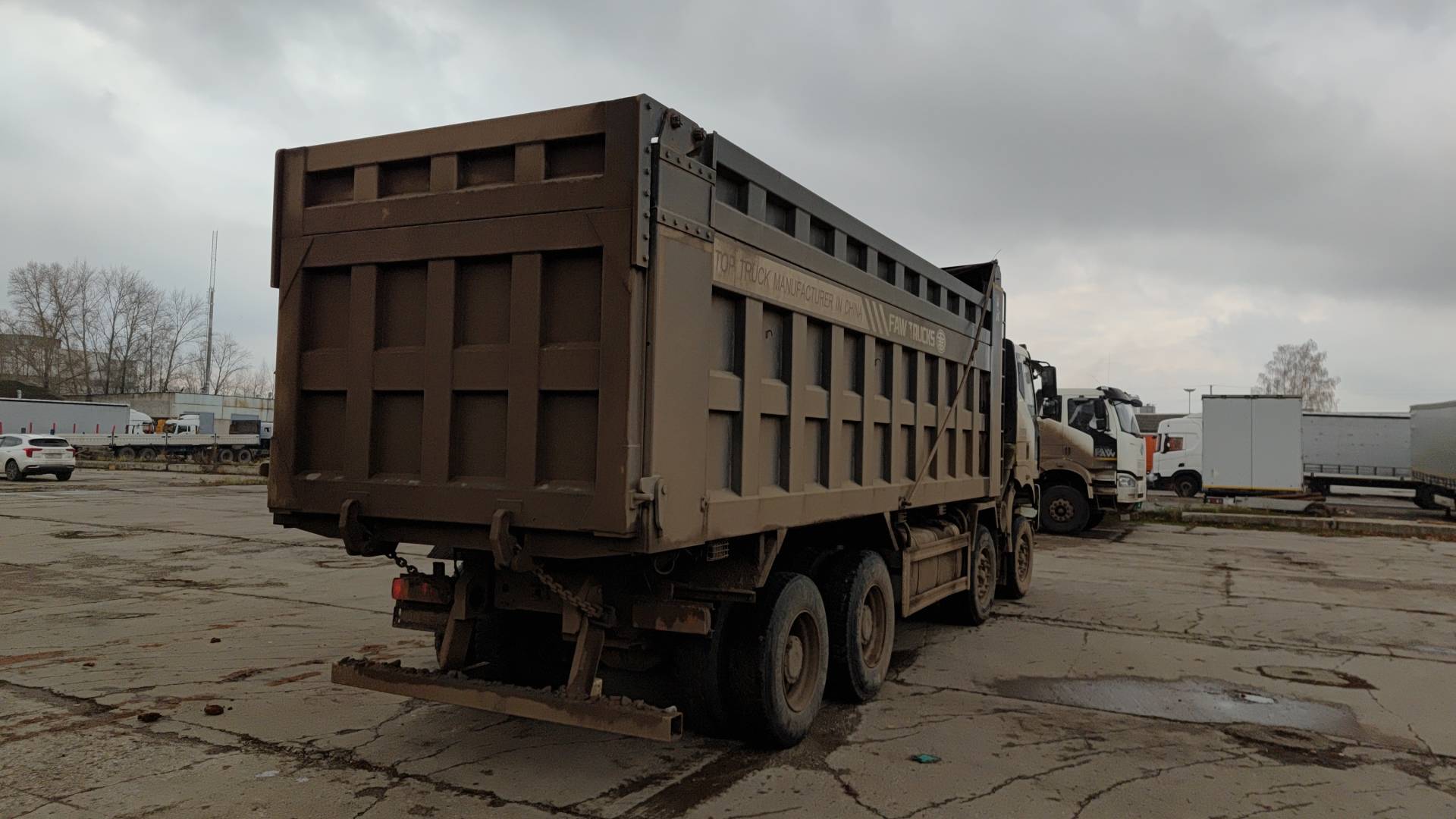 FAW CA3310P66K24T4E5 8х4,  103 746 км, 2022 года