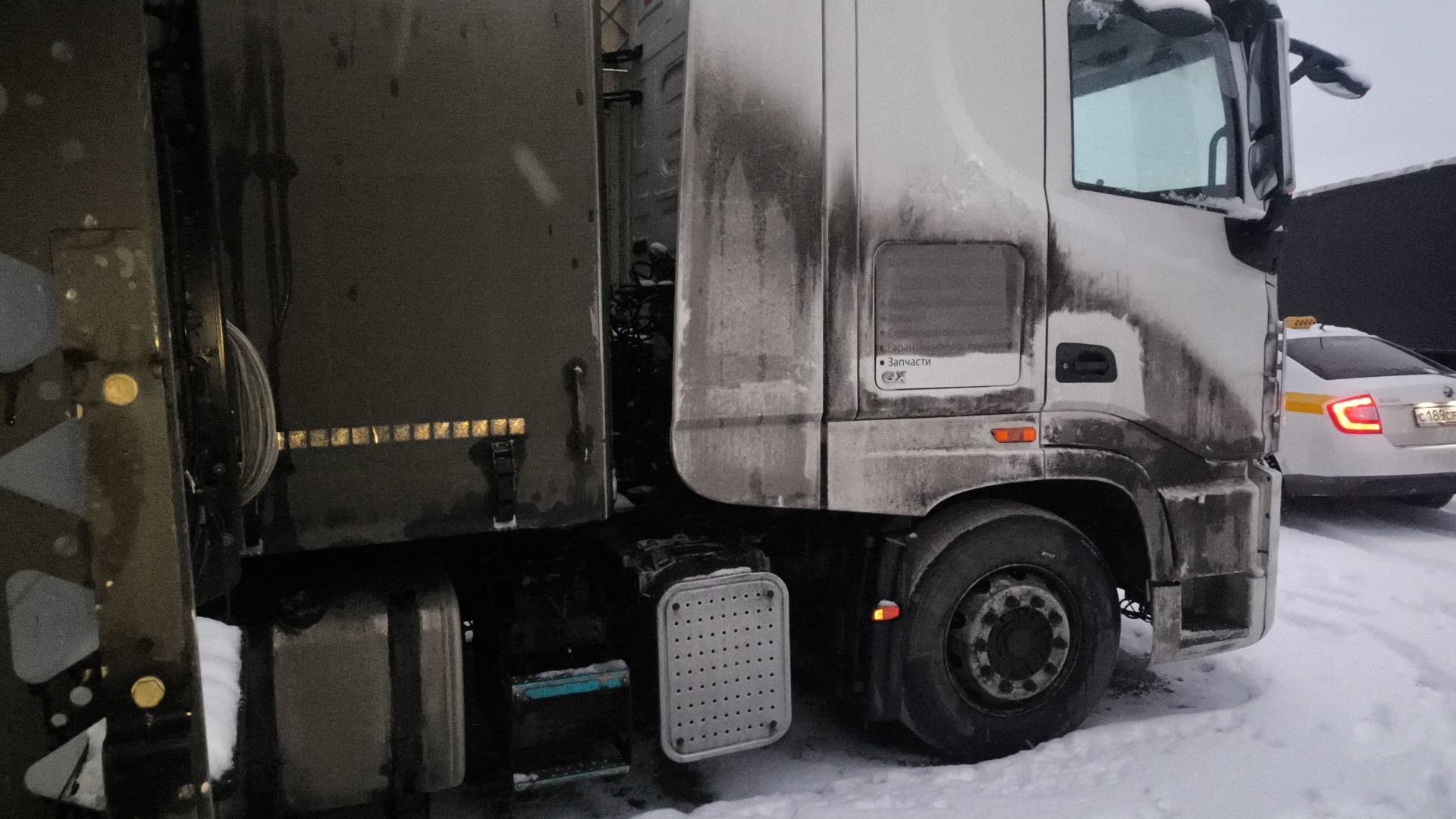 DongFeng DFH4180 4x2,  202 315 км, 2024 года в лизинг