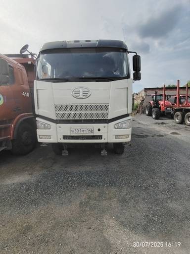 FAW CA3250P66K24T1E5 6х4