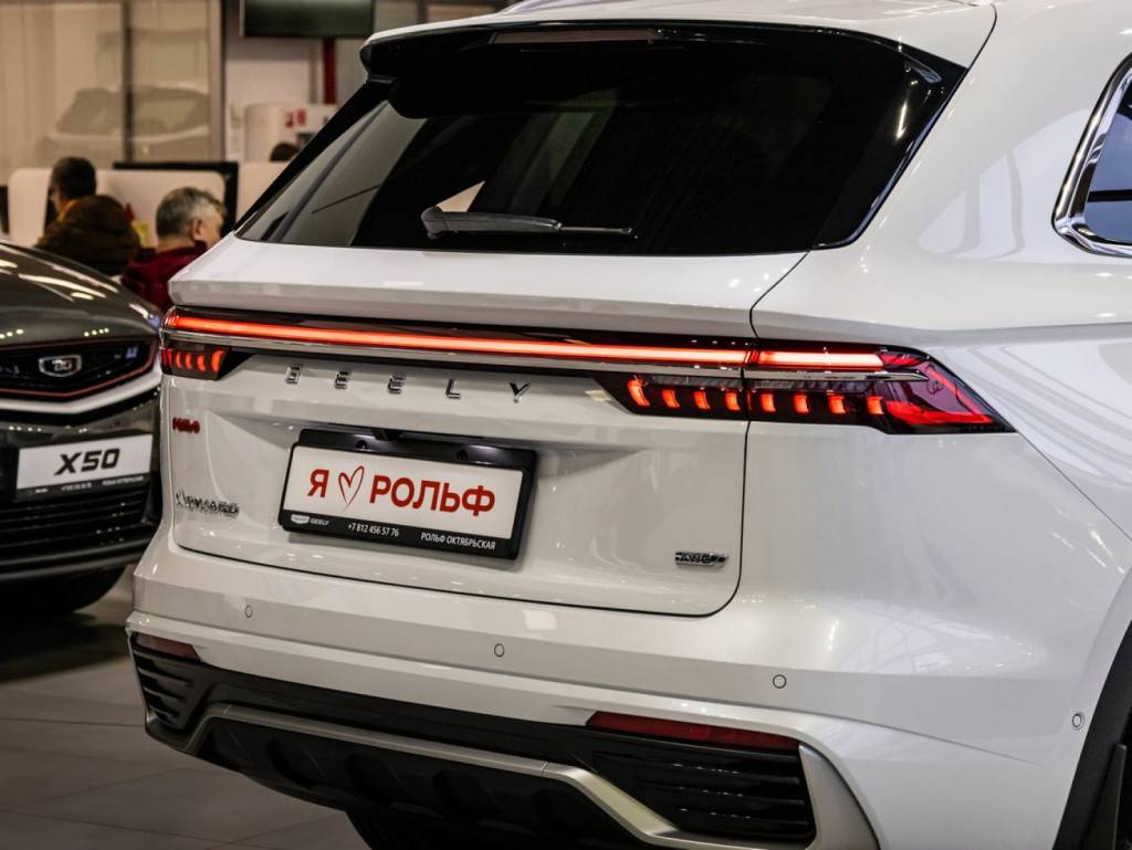 Geely Monjaro Флагман 2.0Т 238 л.с. АТ полный привод