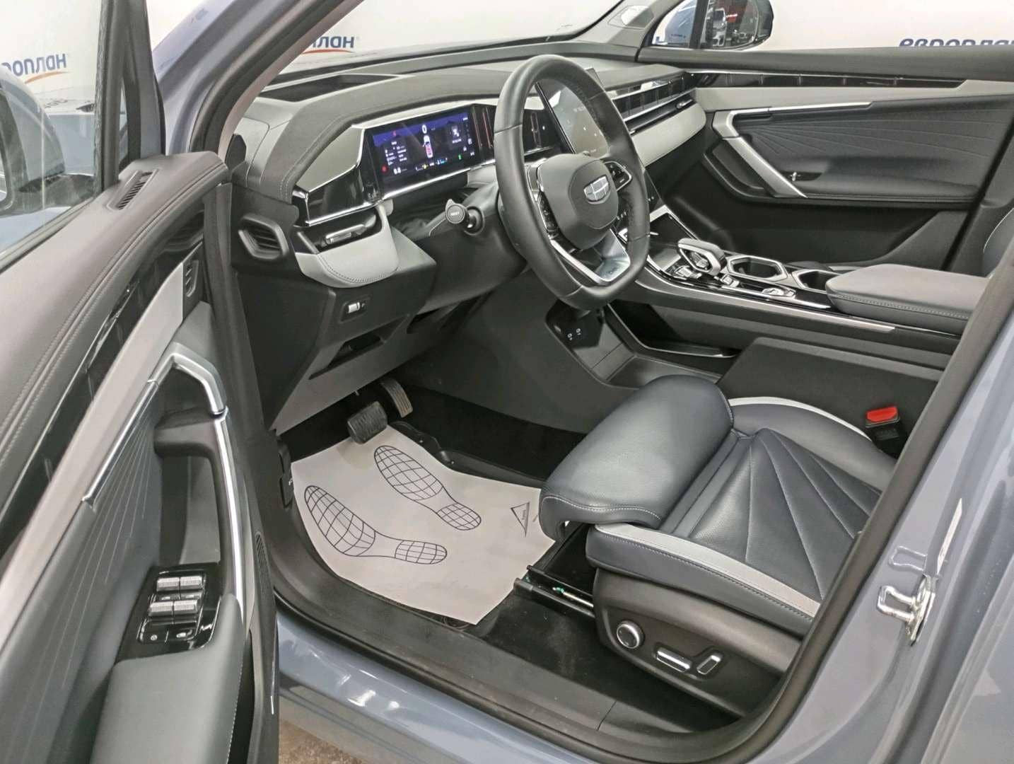 Geely Atlas,  14 171 км, 2024 года в лизинг