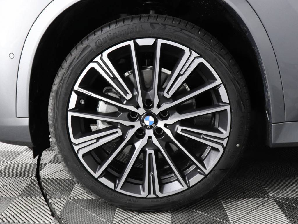 BMW X1 Икс-Драйв25Ли М Спорт (M Sport)