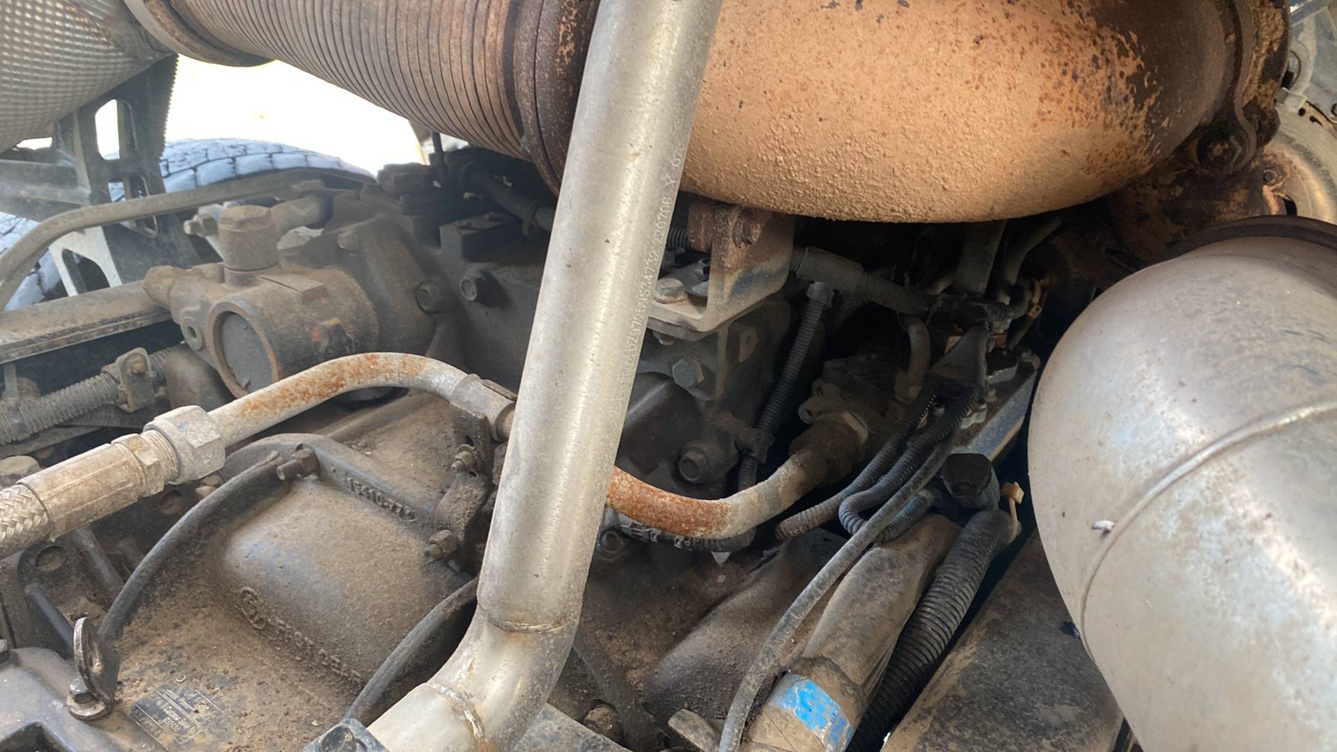 Shacman SX33186V366,  143 510 км, 2022 года в лизинг