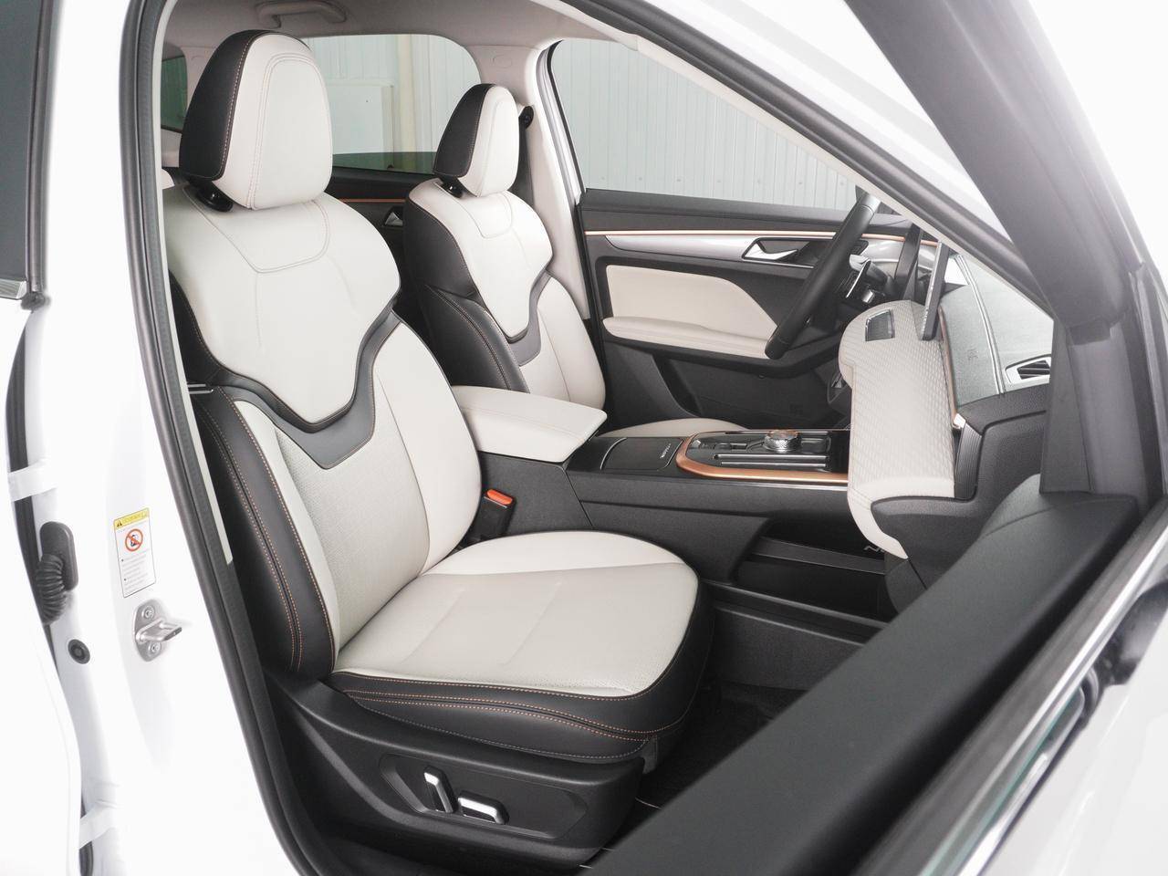 Haval Jolion Tech+ 1.5T DCT 4WD