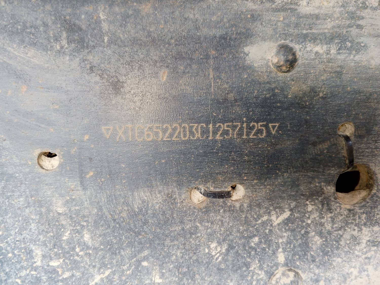 КАМАЗ 6522-63,  168 221 км, 2012 года в лизинг