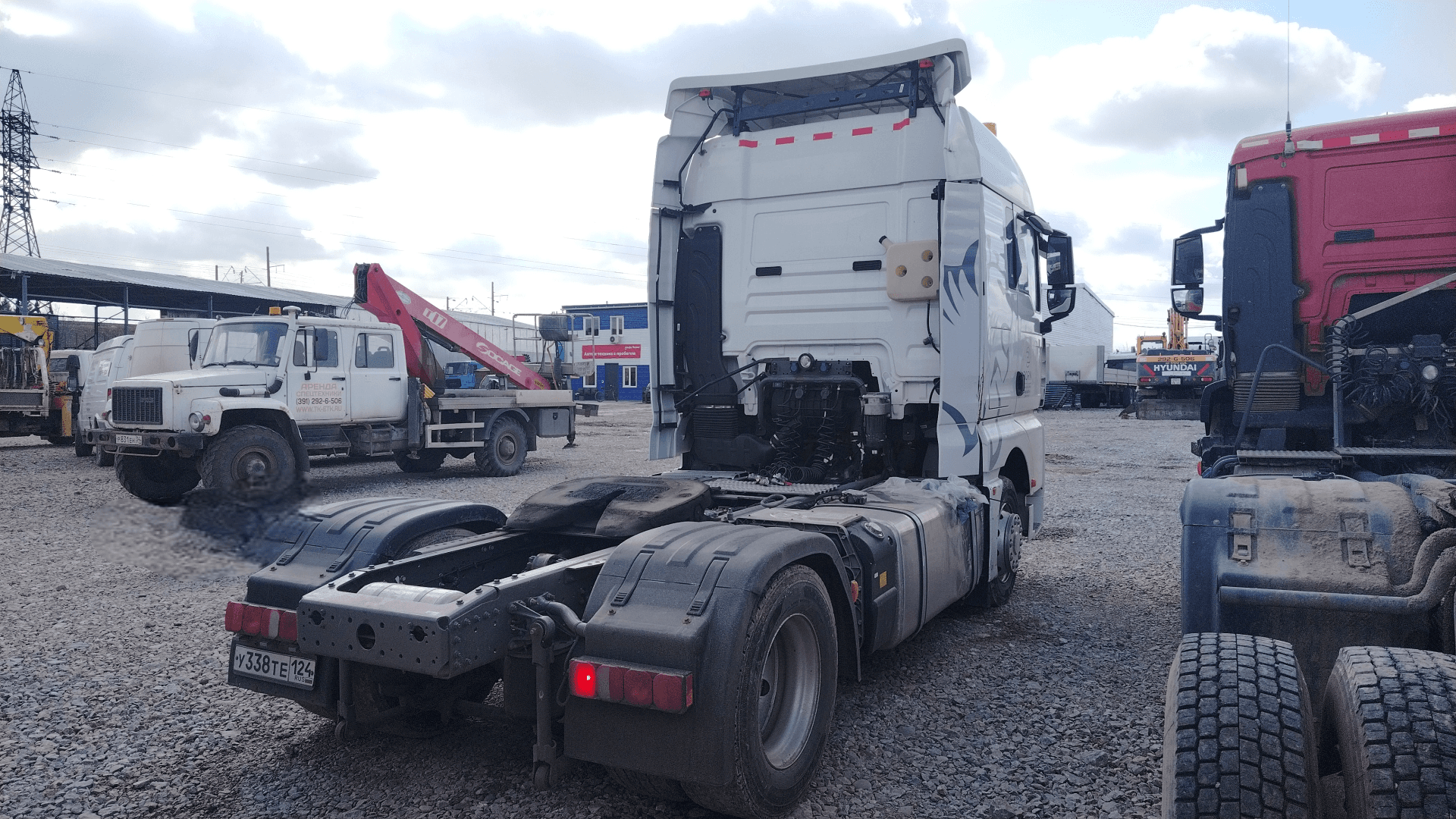 Sitrak ZZ4186V391HE,  139 888 км, 2023 года в лизинг