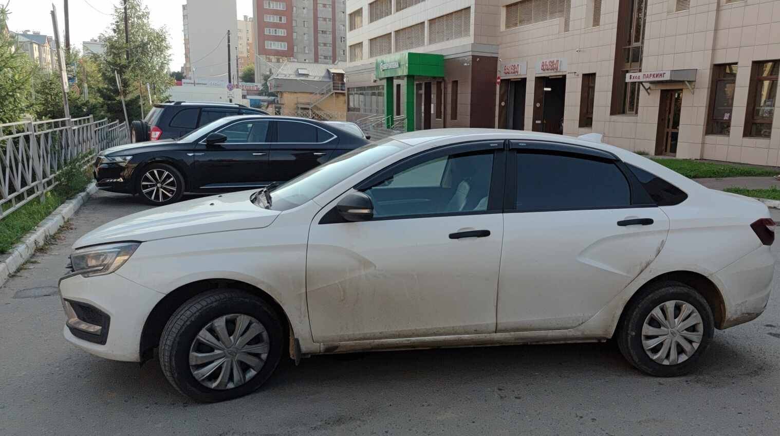 Lada Vesta седан,  106 633 км, 2023 года в лизинг