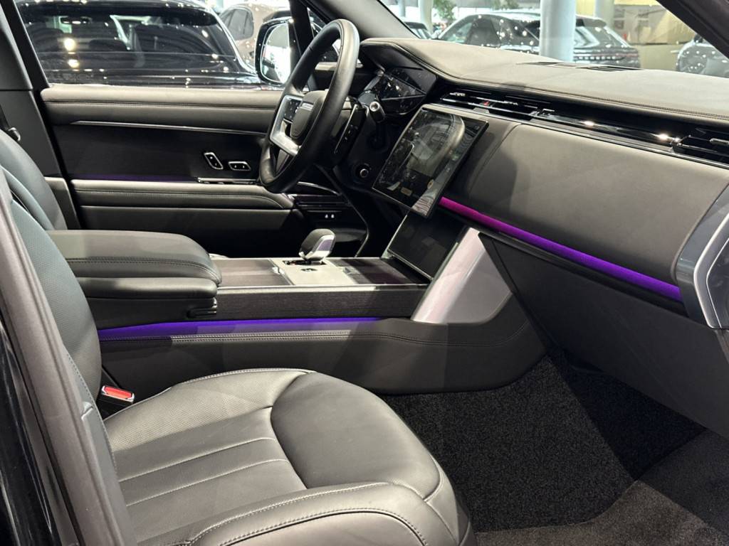 Land Rover Range Rover В6 3.0 дизель 350 л.с. гибрид Автобиография (Autobiography)