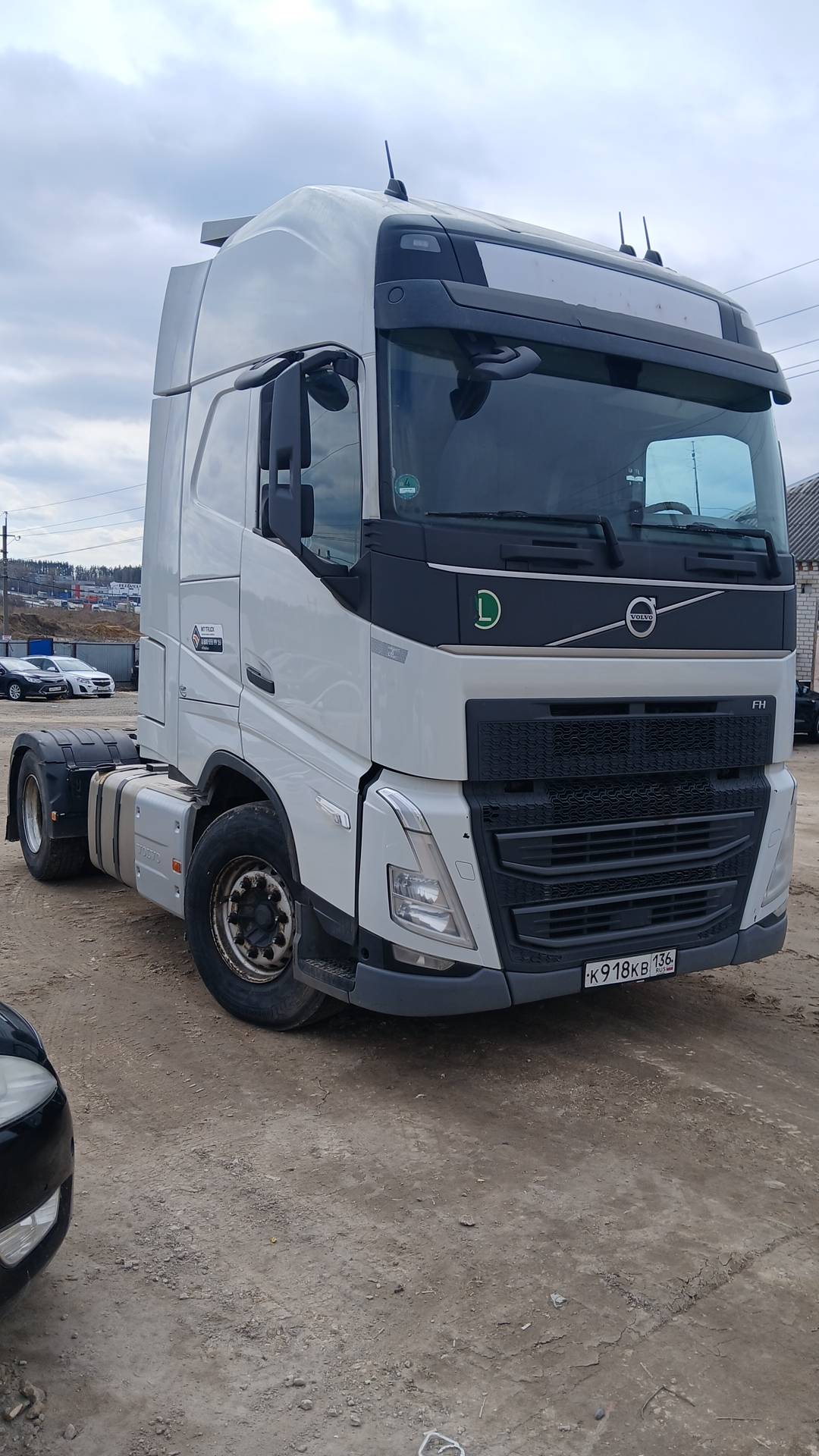 Volvo FH 460 4x2 (FH Globetrotter),  607 654 км, 2022 года в лизинг