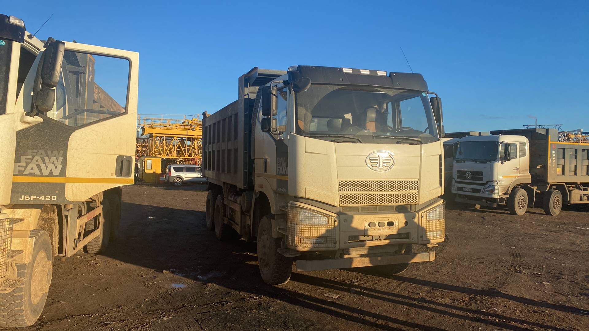 FAW CA3250P66K24L1TE5 6x6,  24 004 км, 2022 года в лизинг