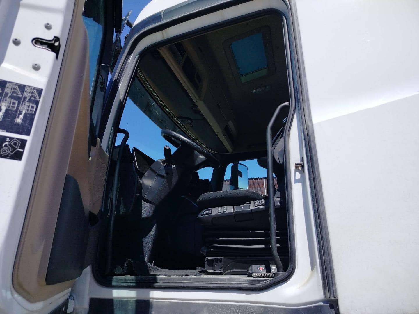 Mercedes-Benz Actros 1848 LS,  201 923 км, 2024 года в лизинг