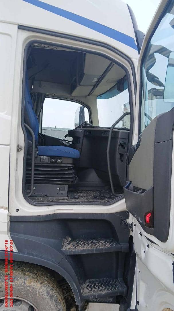 Volvo FH 460 4x2 (FH Globetrotter),  658 373 км, 2022 года в лизинг