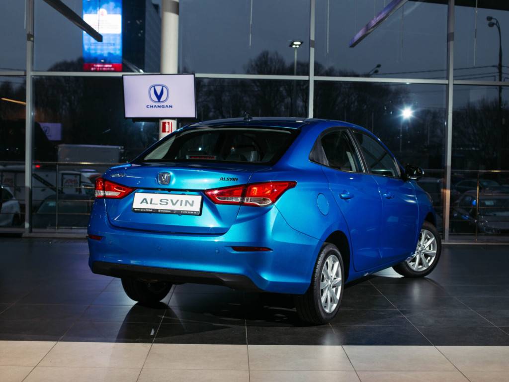 Changan Alsvin DLX 1.5 5DCT