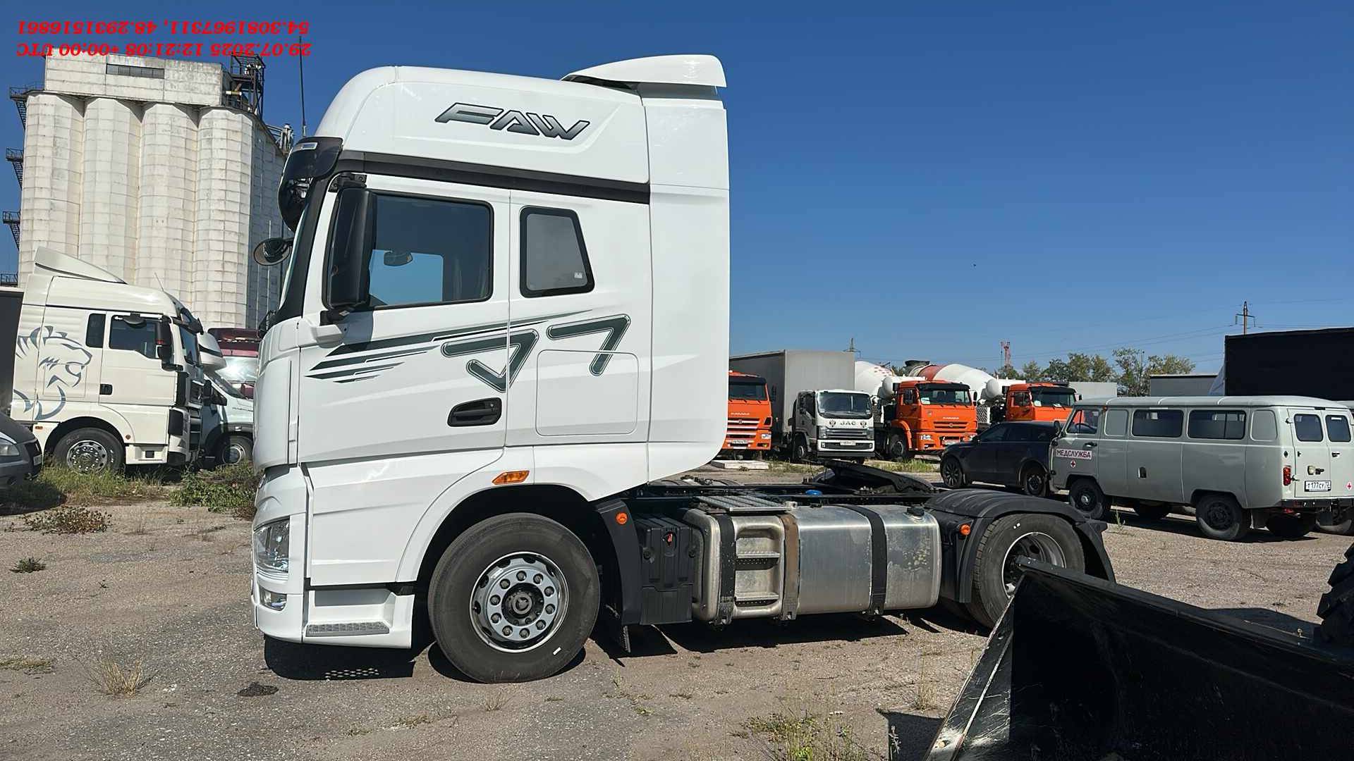 FAW CA4180P77K25E5 4x2,  129 993 км, 2023 года в лизинг