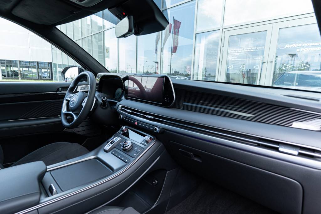 Hyundai Palisade Каллиграфи 2.2 дизель АТ (Calligraphy)