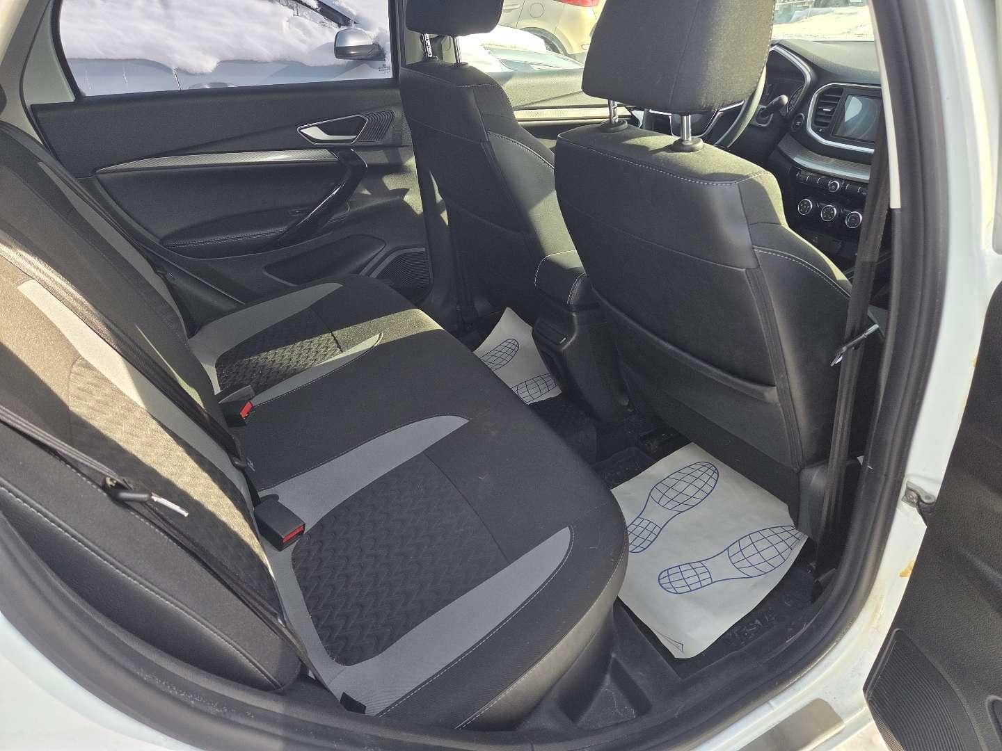 Lada Vesta универсал,  23 160 км, 2024 года в лизинг