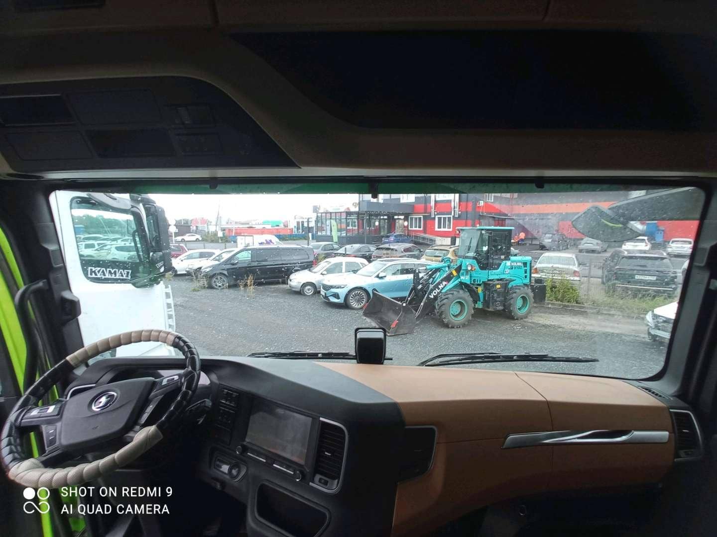 Shacman SX4188YY381,  281 967 км, 2023 года в лизинг