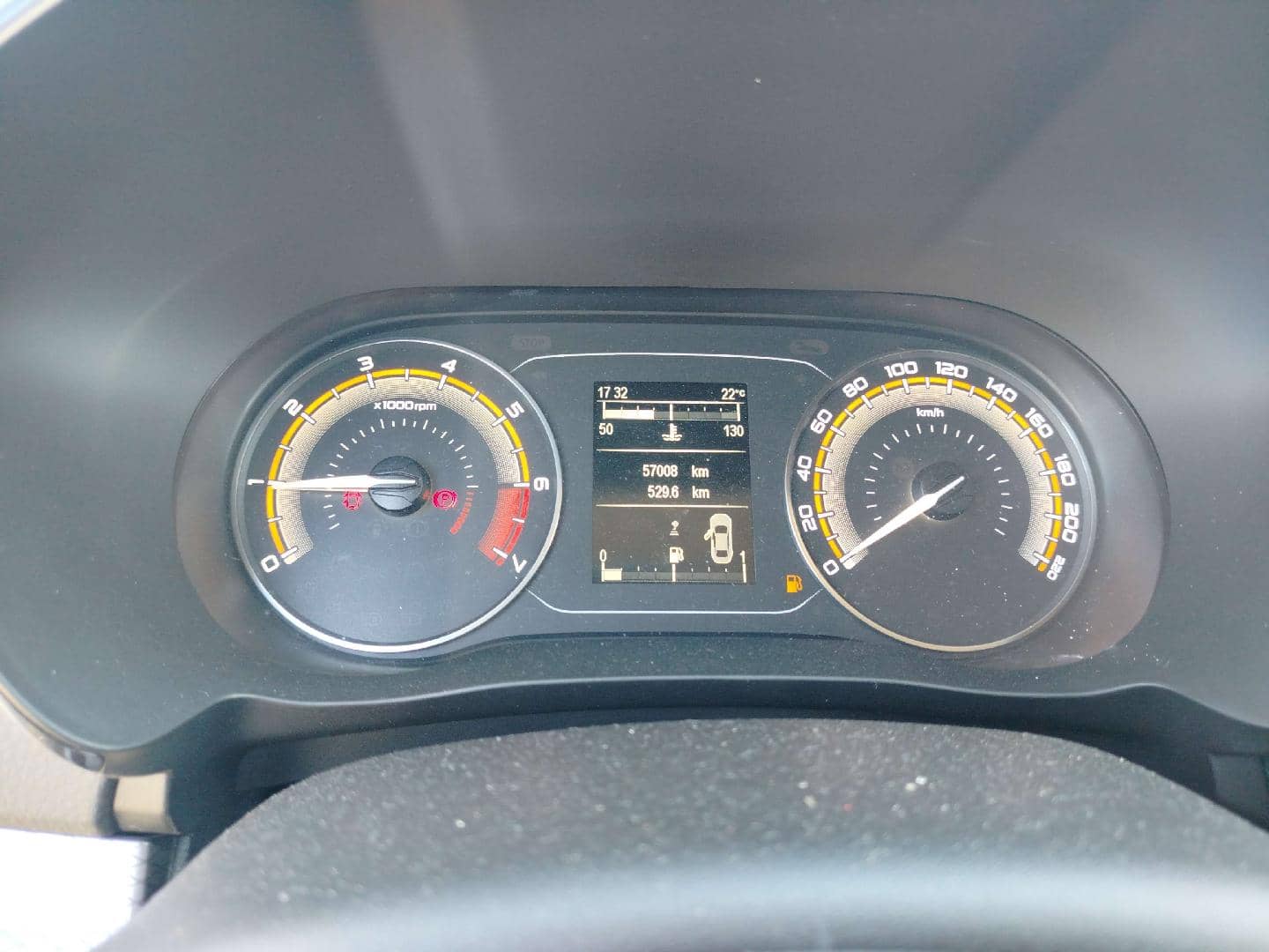 Lada Vesta седан,  57 007 км, 2023 года в лизинг