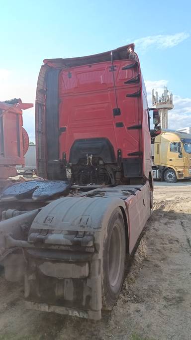 Shacman SX4188YY381