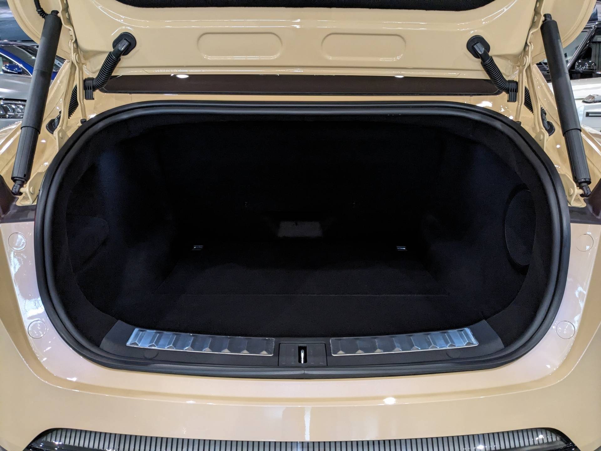 Avatr 11 116 kWh AWD 4 seats