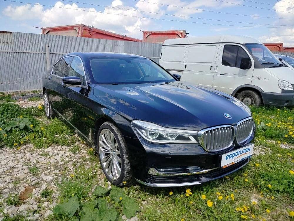 BMW 7 серия,  134 475 км, 2018 года в лизинг