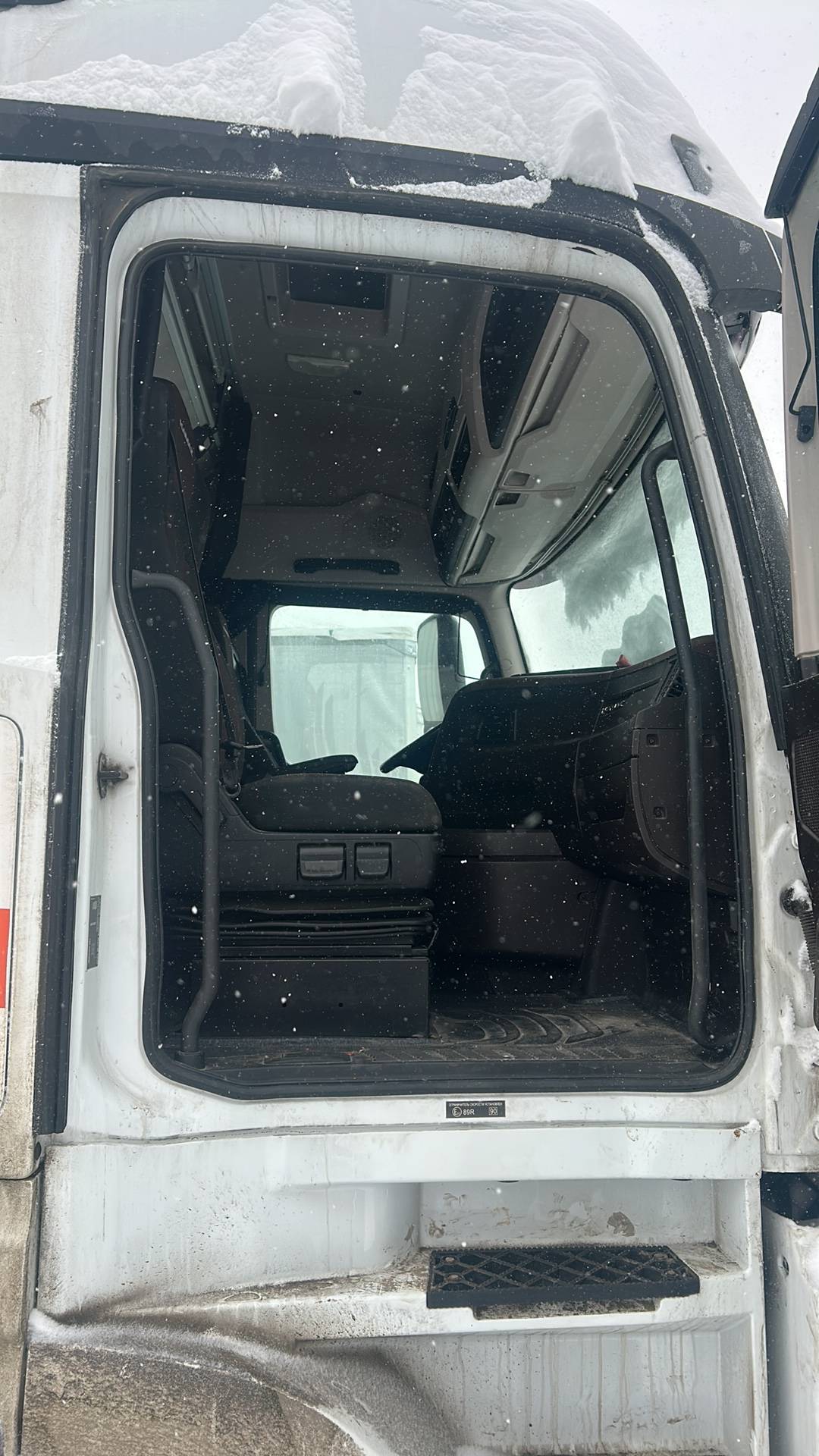 КАМАЗ 54901-92 (M1945),  475 897 км, 2021 года