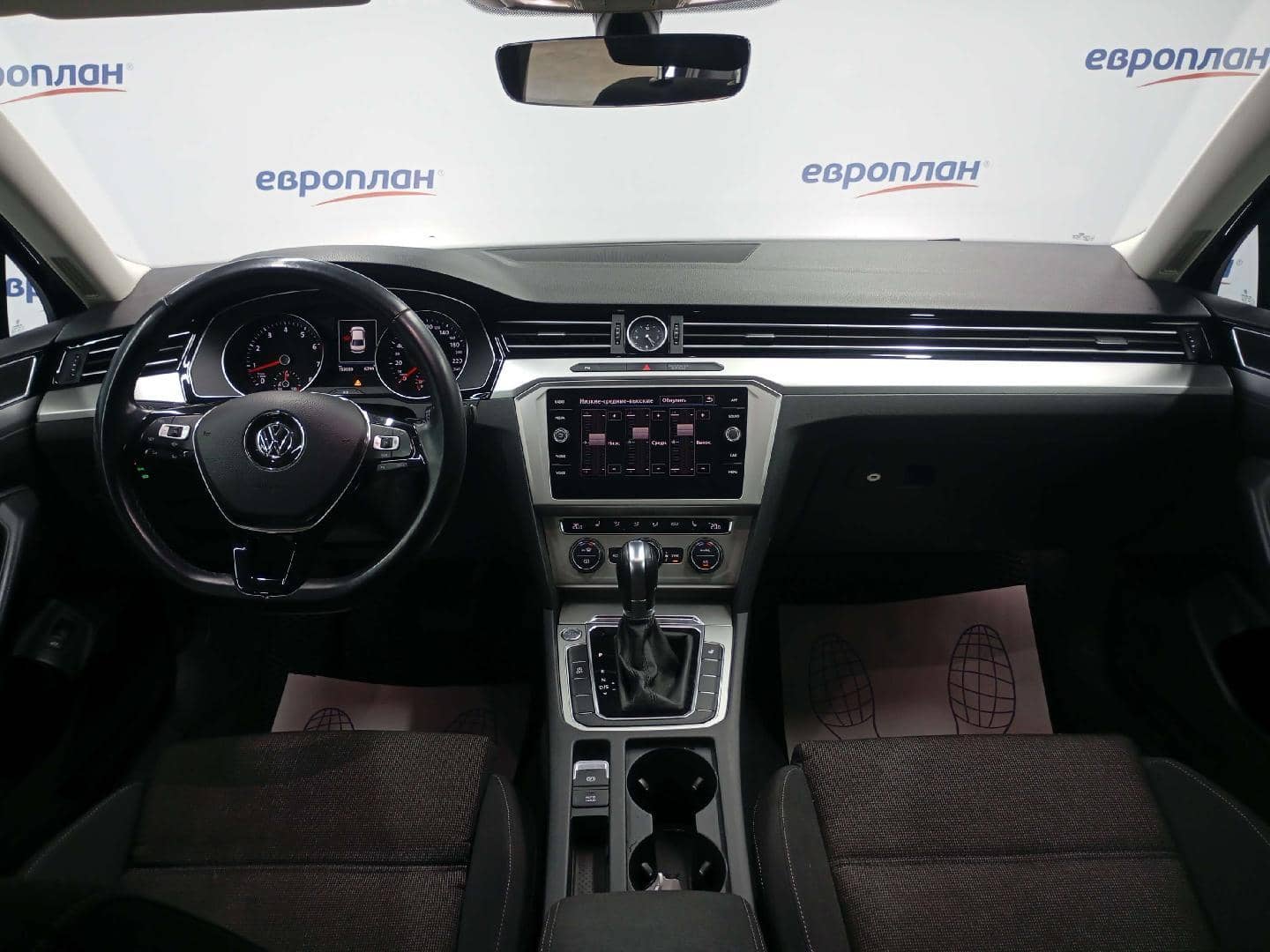 Volkswagen Passat,  159 889 км, 2018 года в лизинг