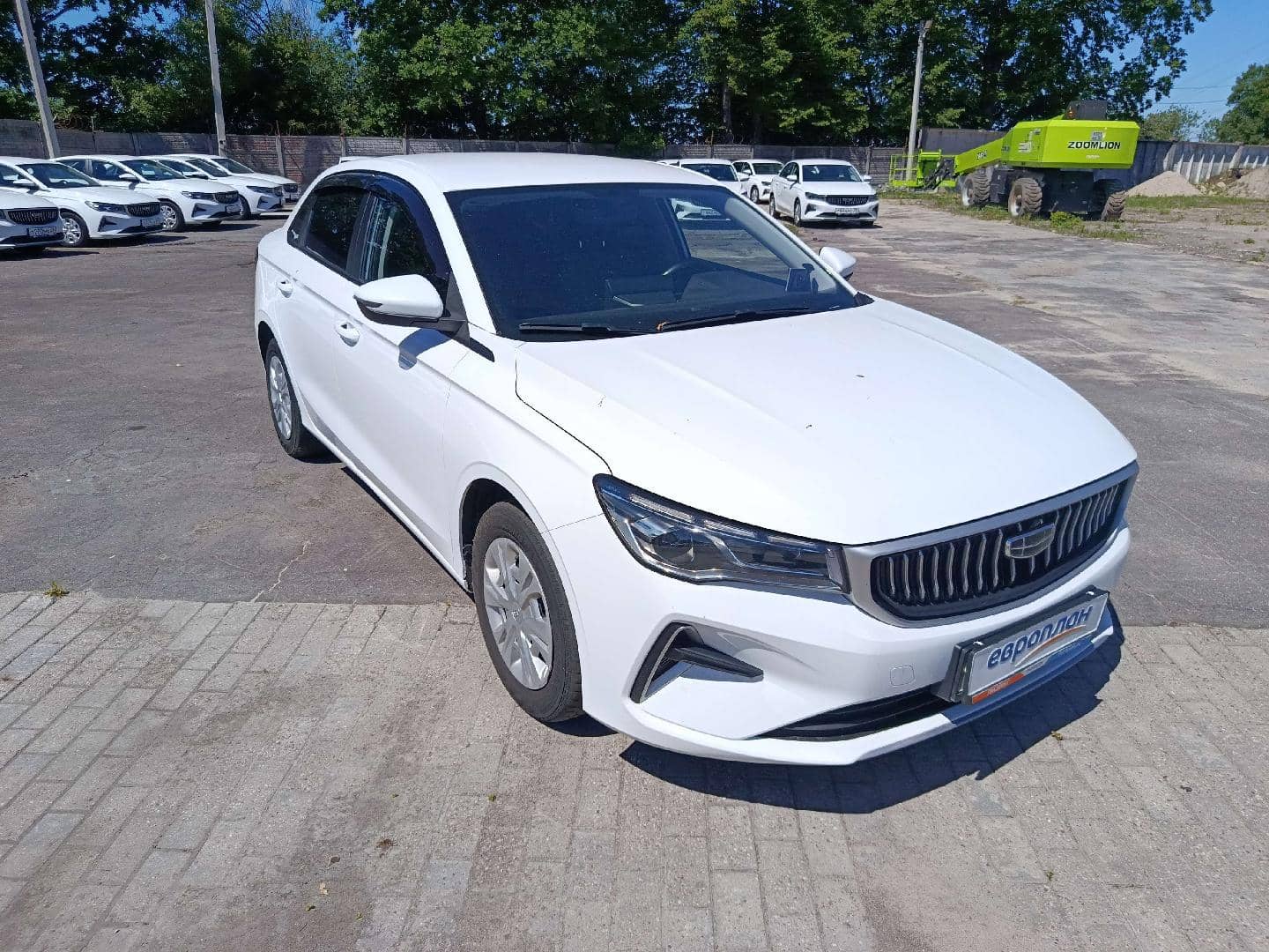 Geely Emgrand,  75 539 км, 2024 года в лизинг