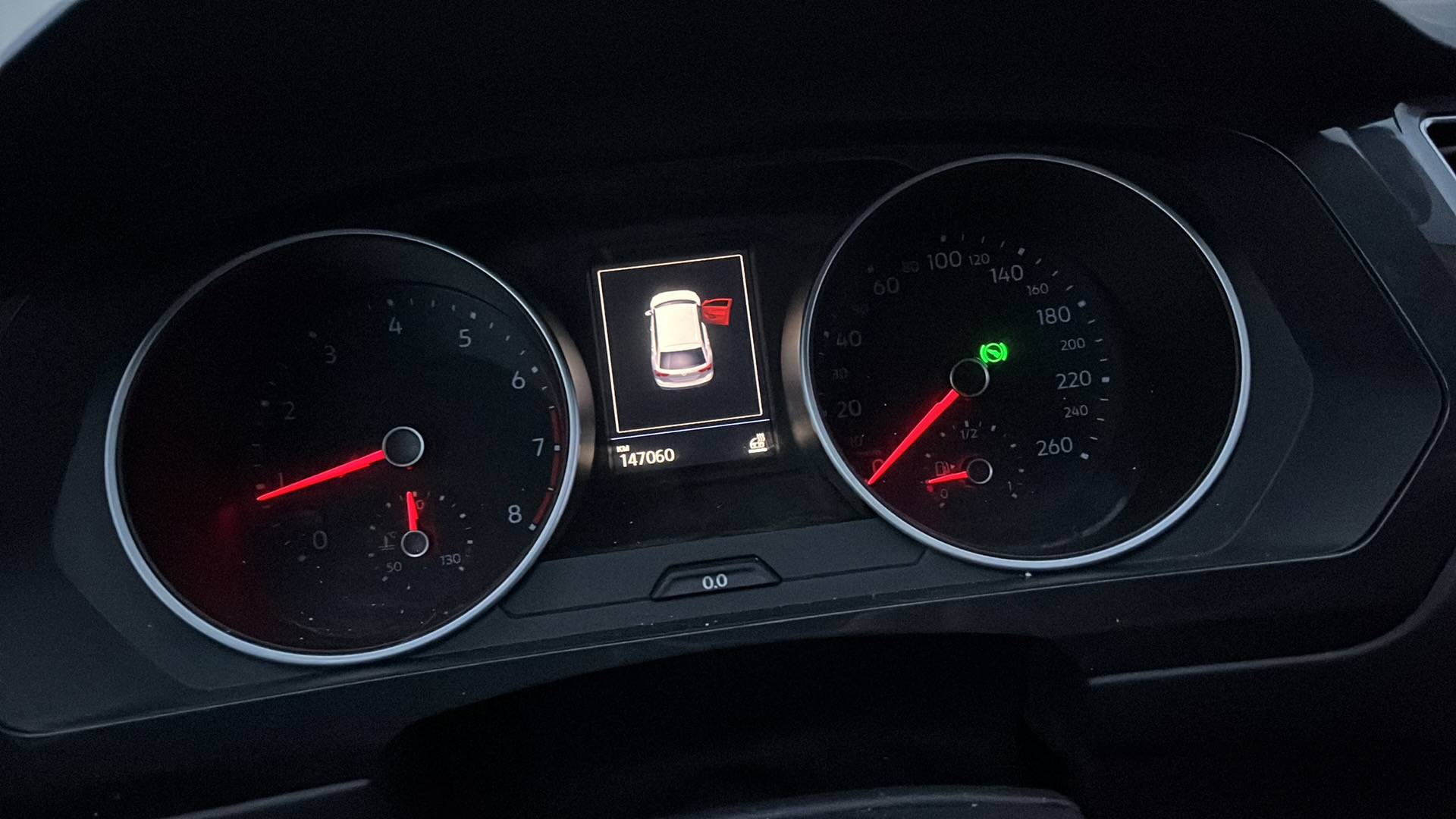 Volkswagen Tiguan,  147 060 км, 2021 года