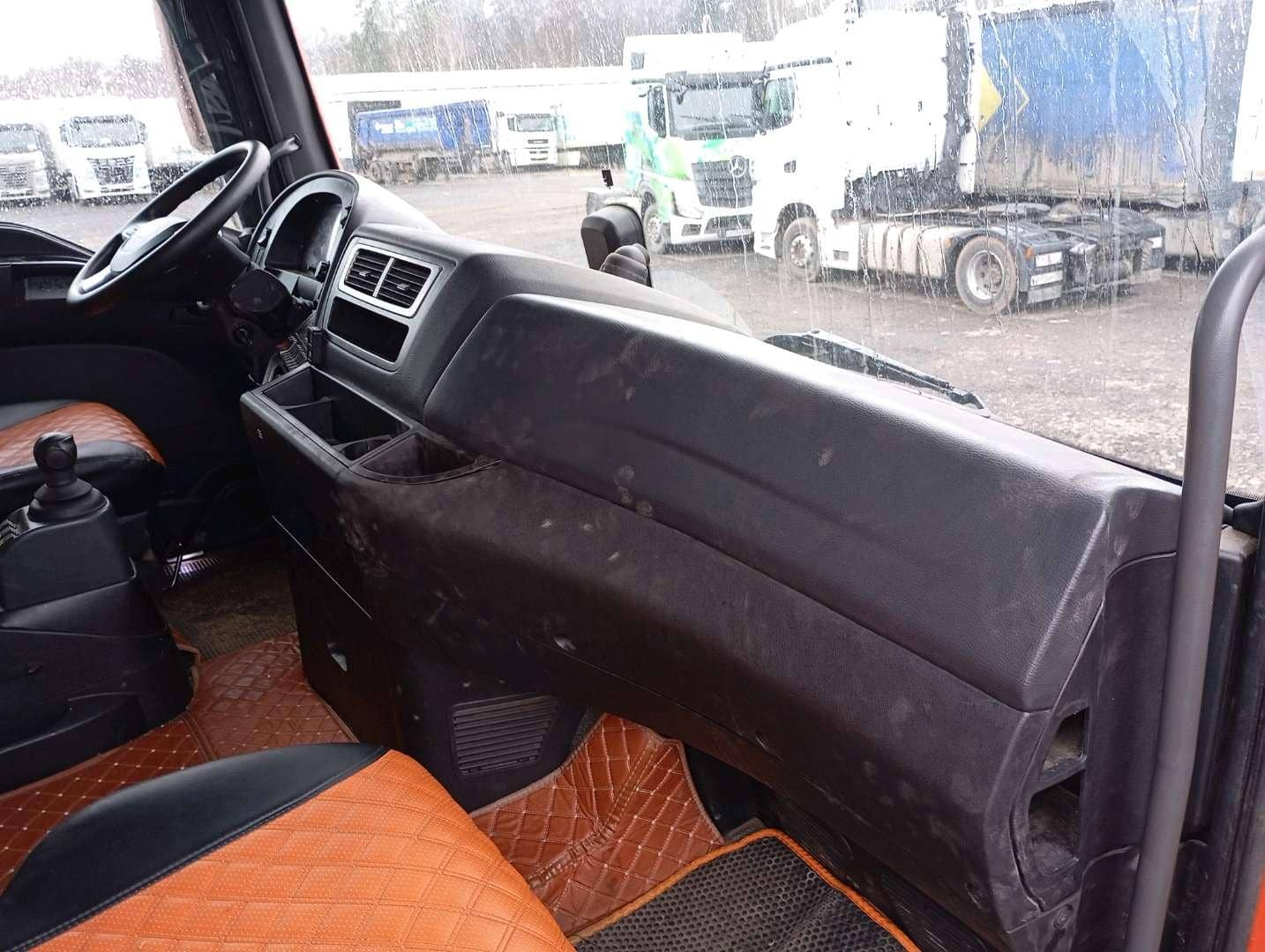 Sitrak ZZ4256V324HF1B,  107 000 км, 2023 года в лизинг