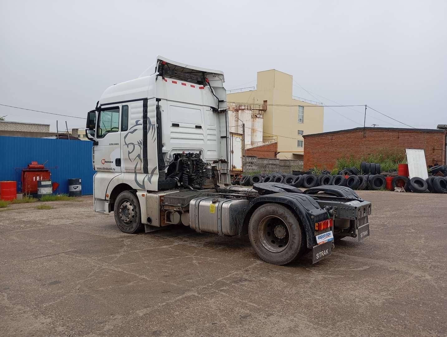 Sitrak C7H 4x2 ZZ4186V361HE,  369 320 км, 2023 года в лизинг