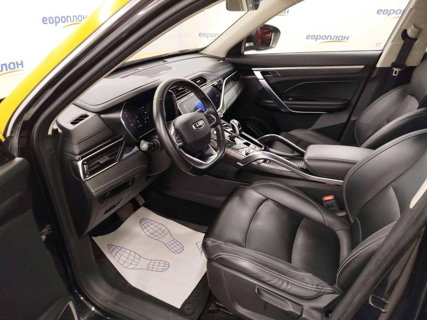 Geely Atlas Pro,  247 019 км, 2023 года в лизинг