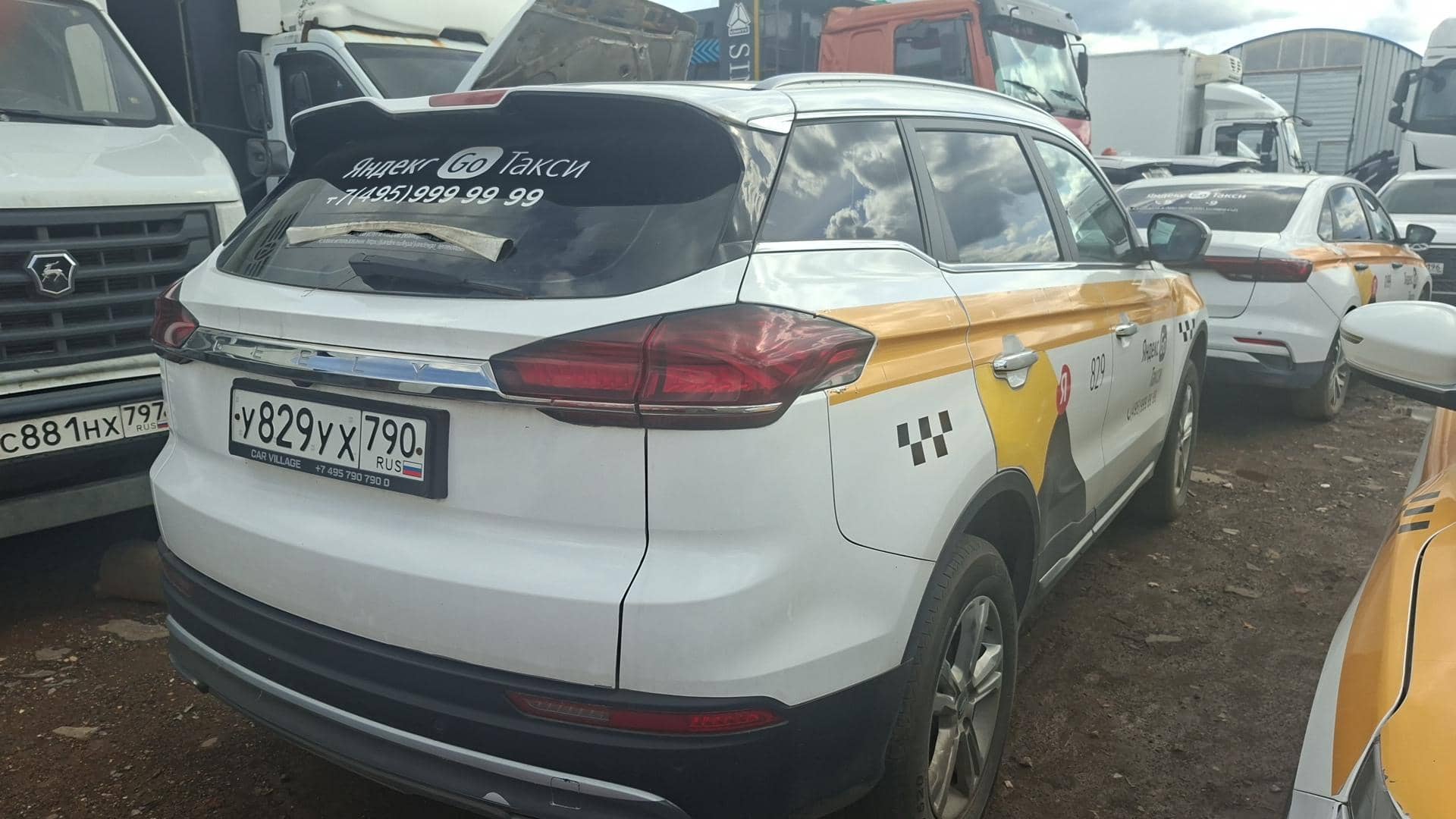 Geely Atlas Pro,  179 199 км, 2023 года в лизинг
