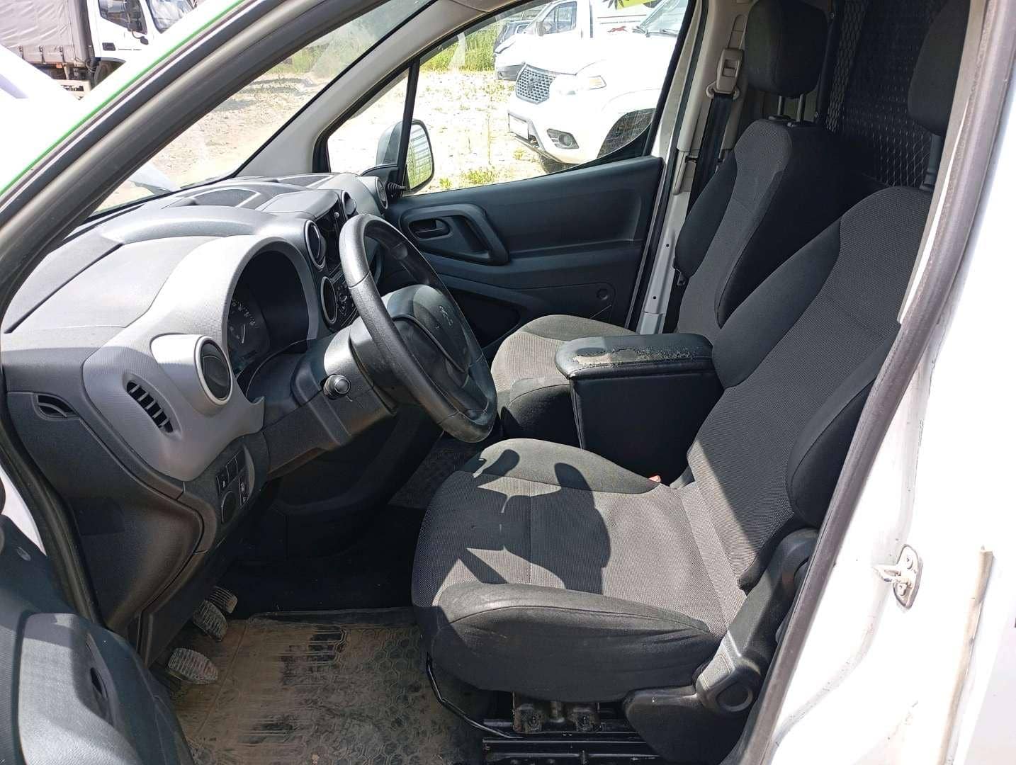 Peugeot Partner,  172 951 км, 2021 года в лизинг